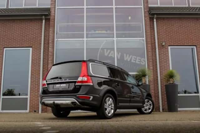 Volvo XC70 (2015) thumbnail 5