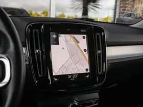 Volvo XC40 (2019) thumbnail 25