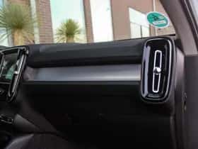 Volvo XC40 (2019) thumbnail 39