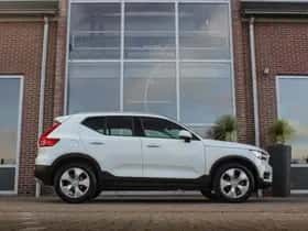 Volvo XC40 (2019) thumbnail 7