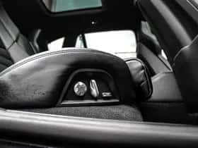 Porsche Panamera (2018) thumbnail 25