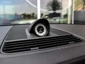 Porsche Panamera (2018) thumbnail 34