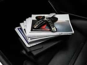 Porsche Panamera (2018) thumbnail 53