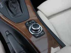 BMW 3-Serie (2010) thumbnail 29