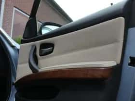 BMW 3-Serie (2010) thumbnail 33