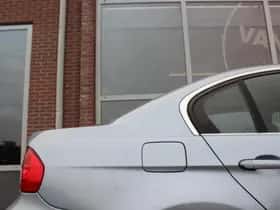 BMW 3-Serie (2010) thumbnail 40