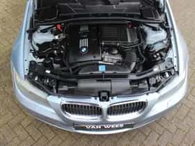 BMW 3-Serie (2010) thumbnail 10