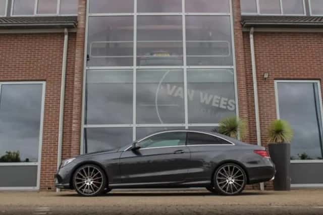 Mercedes-Benz E-Klasse (2015) thumbnail 6