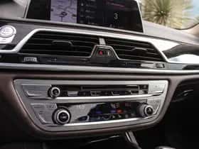 BMW 7-Serie (2019) thumbnail 33