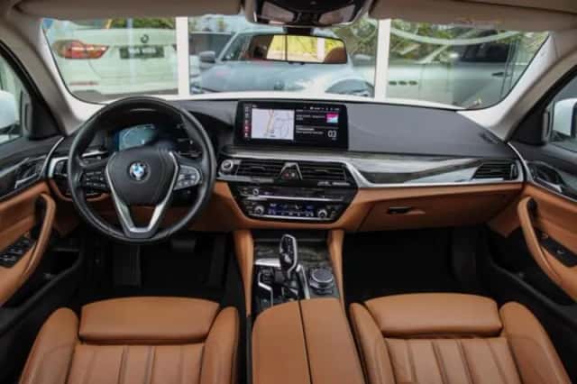 BMW 5-Serie (2021) thumbnail 3