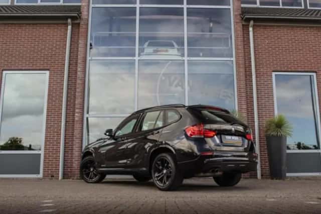BMW X1 (2014) thumbnail 4