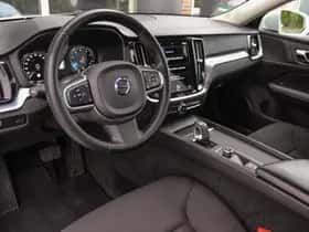 Volvo V60 (2022) thumbnail 13