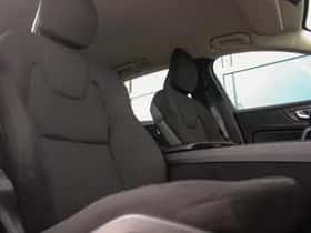 Volvo V60 (2022) thumbnail 16