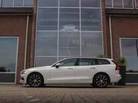 Volvo V60 (2022) thumbnail 6