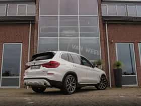 BMW X3 (2018) thumbnail 5