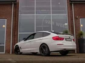 BMW 3-Serie (2023) thumbnail 4