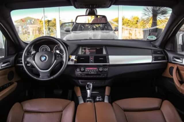 BMW X6 (2009) thumbnail 3