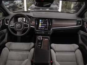 Volvo V90 (2021) thumbnail 3