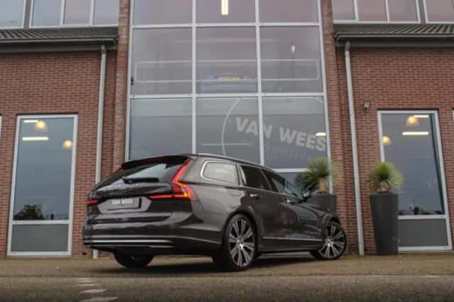 Volvo V90 (2021) thumbnail 5