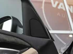 BMW X1 (2012) thumbnail 33