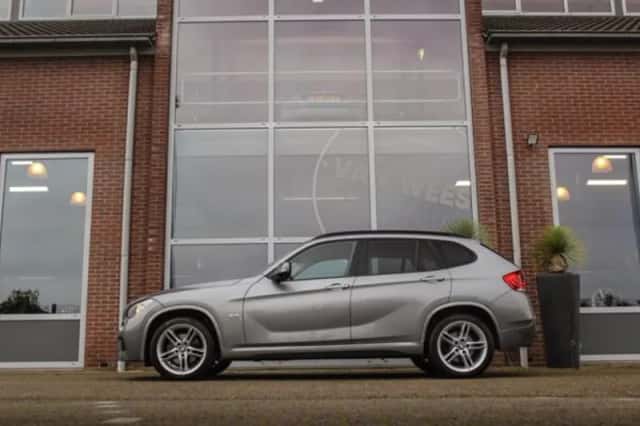 BMW X1 (2010) thumbnail 6