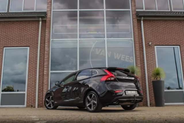 Volvo V40 (2014) thumbnail 4
