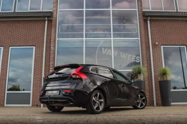 Volvo V40 (2014) thumbnail 5