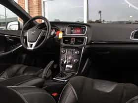 Volvo V40 (2016) thumbnail 12