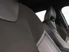 Volvo V40 (2016) thumbnail 17
