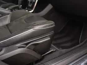 Volvo V40 (2016) thumbnail 18