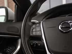 Volvo V40 (2016) thumbnail 22