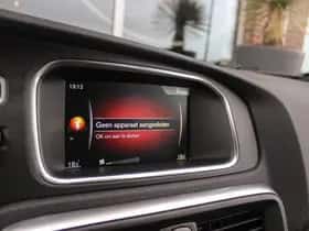 Volvo V40 (2016) thumbnail 27