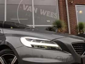 Volvo V40 (2016) thumbnail 48