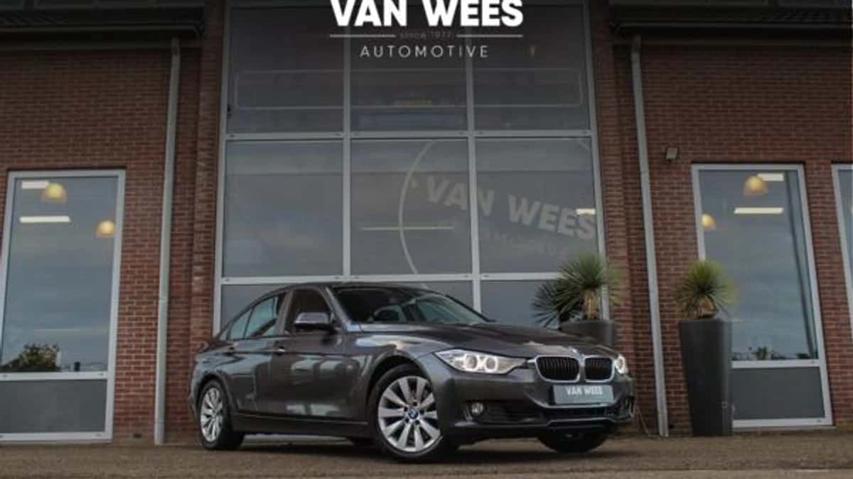 BMW 3-Serie (2012) — foto 1