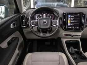 Volvo XC40 (2019) thumbnail 11