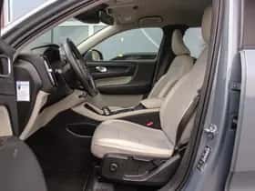 Volvo XC40 (2019) thumbnail 14