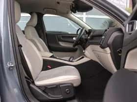 Volvo XC40 (2019) thumbnail 15