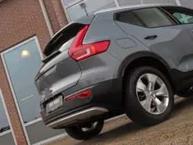 Volvo XC40 (2019) thumbnail 43