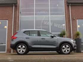 Volvo XC40 (2019) thumbnail 7