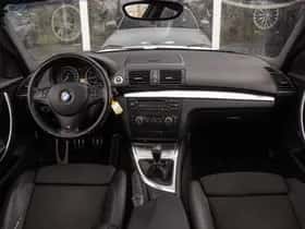 BMW 1-Serie (2010) thumbnail 3