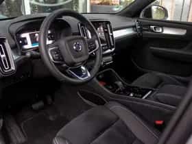 Volvo XC40 (2025) thumbnail 13
