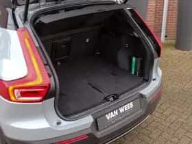 Volvo XC40 (2025) thumbnail 30