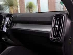 Volvo XC40 (2025) thumbnail 37
