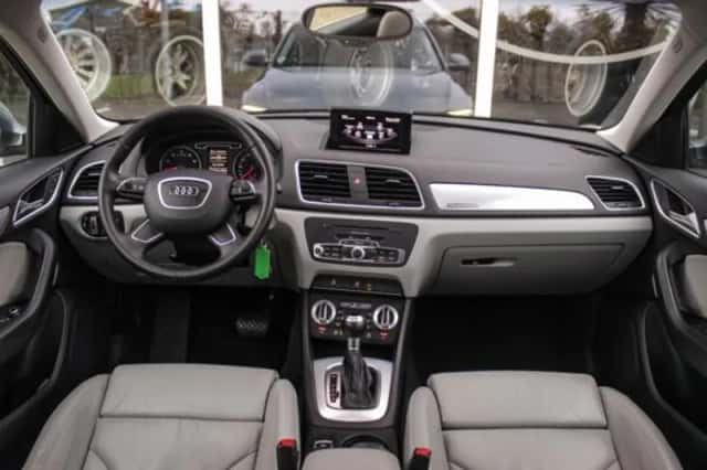 Audi Q3 (2012) thumbnail 3