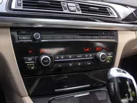 BMW 7-Serie (2012) thumbnail 28