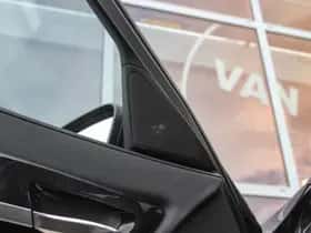 BMW 7-Serie (2012) thumbnail 40