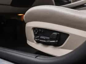 BMW 7-Serie (2012) thumbnail 44