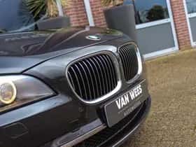 BMW 7-Serie (2012) thumbnail 54