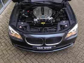 BMW 7-Serie (2012) thumbnail 10