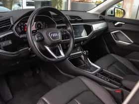 Audi Q3 (2021) thumbnail 13